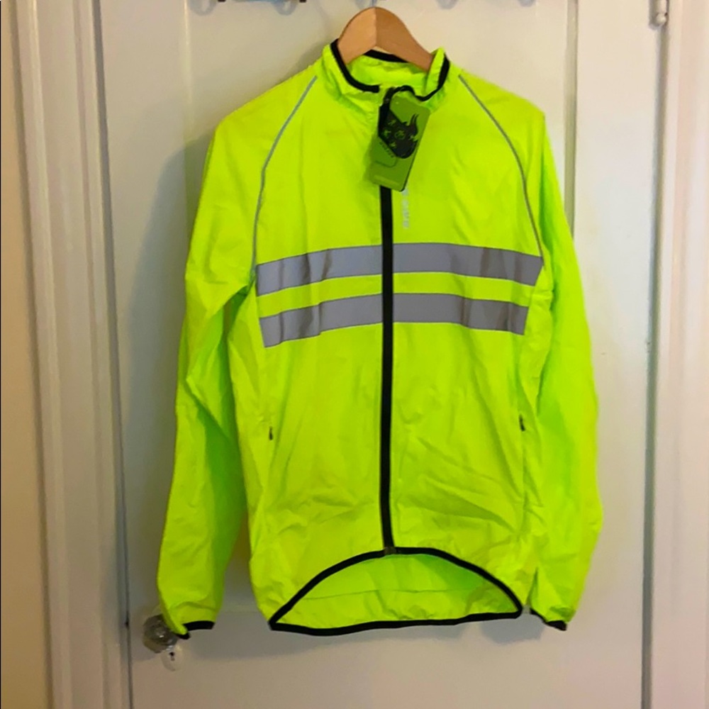 Men’s bike safety windbreaker